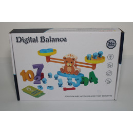JOC EDUCATIV CU BALANTA LA CUTIE (1/24)
