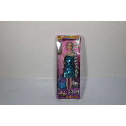 PAPUSA CU ACCESORII LA CUTIE 617A11 (1/288)