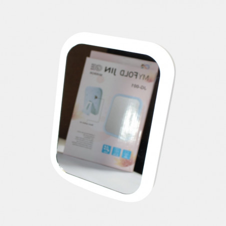 OGLINDA PLASTIC CU LUMINA 001 (1/72)