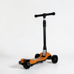 TROTINETA PLIABILA CU 3 ROTI LUMINOASE SD-135 (1/10)